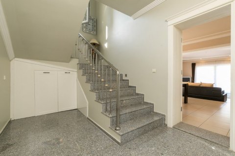 5+1 Villa  i Camyuva, Antalya, Tyrkia Nr. 194369 - 33