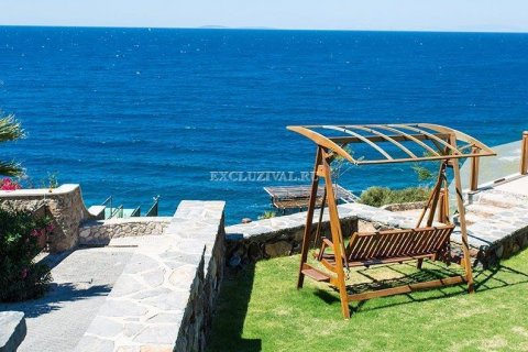 4+1 Villa in Bodrum, Mugla, Türkei Nr. 178567 - 6