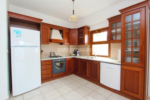 4+2 Villa in Bodrum, Mugla, Türkei Nr. 178654 - 10