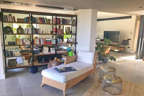 ویلا در  Bodrum ، ترکیه 5 خوابه ، 400 متر مربع.  شماره 178656 - 23