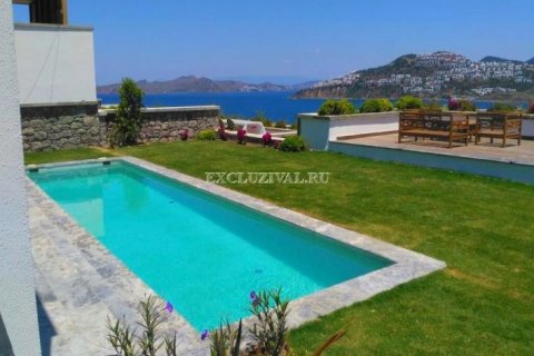 5+1 Villa  in Bodrum, Mugla, Turkey No. 178655