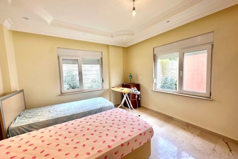 Villa for sale  in Alanya, Antalya, Turkey, 4 bedrooms, 300m2, No. 178142 – photo 13