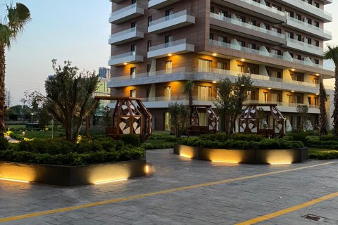 1+1 Apartment in Istanbul, Turkey No. 166324