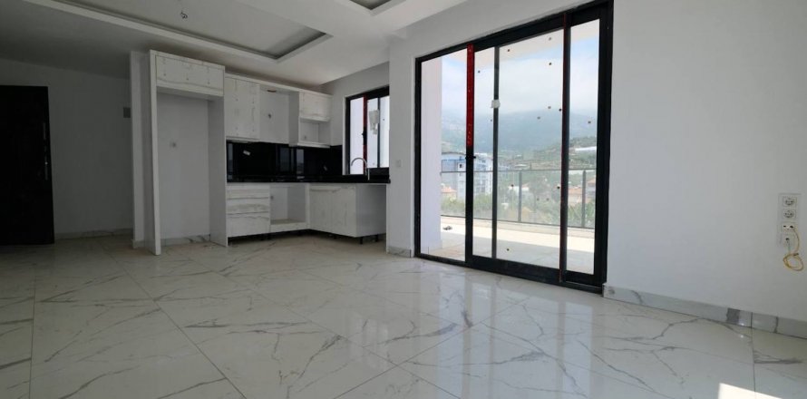2+1 Apartment  in Alanya, Antalya, Turkey No. 172940