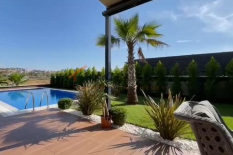 7+1 Villa  i Beylikduezue, istanbul, Turkiet Nr. 183954