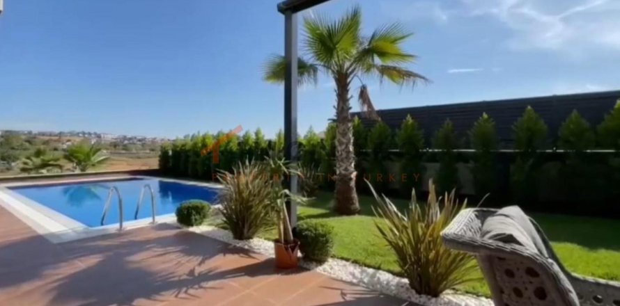 7+1 Villa i Beylikduezue, Istanbul, Tyrkiet Nr. 183954