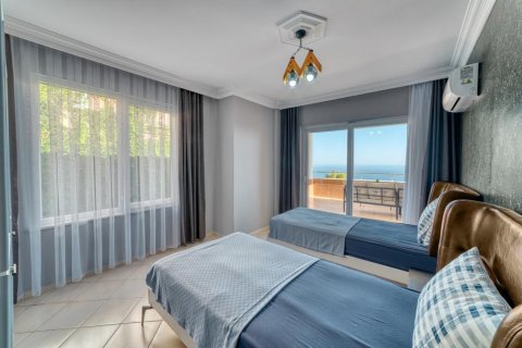 Villa for sale  in Alanya, Antalya, Turkey, 200m2, No. 189616 – photo 2