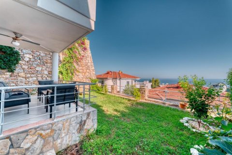 Villa for sale  in Alanya, Antalya, Turkey, 200m2, No. 189616 – photo 11