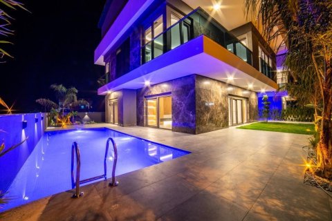 5+1 Villa i Antalya, Turkiet Nr. 170370