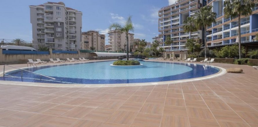 Apartment  in Cikcilli, Antalya, Turkey No. 161109