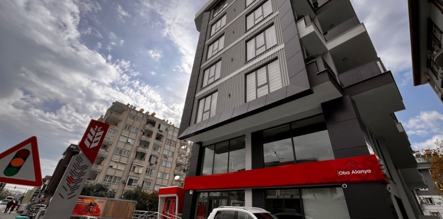 Commercial property  in Oba, Antalya, Turkey No. 177869