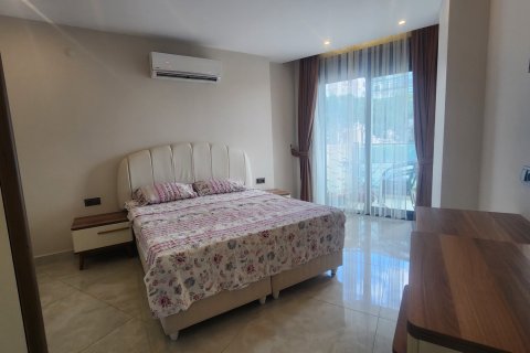 2+1 Leilighet  i Mahmutlar, Antalya, Tyrkia Nr. 170414 - 24