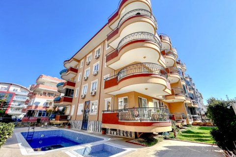 Daire   Oba, Antalya, Türkiye №165494