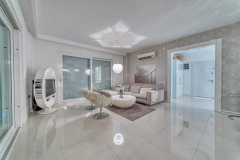 ویلا در Kargicak،  Alanya ، ترکیه 250 متر مربع.  شماره 165370 - 21