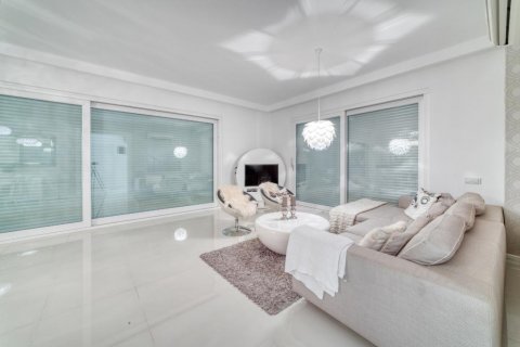 ویلا در Kargicak،  Alanya ، ترکیه 250 متر مربع.  شماره 165370 - 23