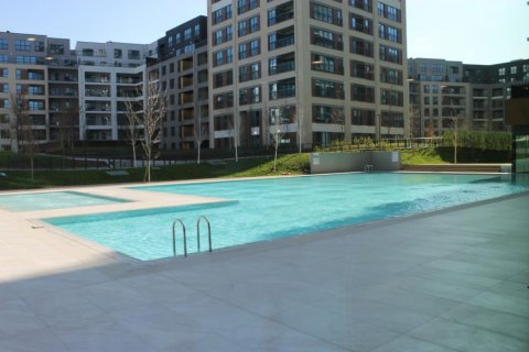 Продажа квартиры  в Стамбуле, Турция 2 комн., 50м2, №186528 – фото 22