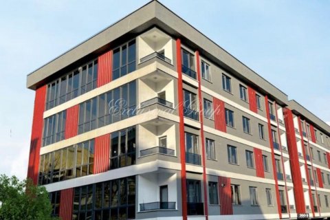 Продажа квартиры  в Стамбуле, Турция 2 комн., 70м2, №179128 – фото 3