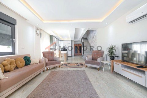 Villa 4+1 Antalya, Türkiye №193073 - 3