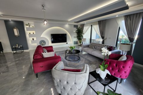 3+1 Lejlighed  i Alanya, Antalya, Tyrkiet Nr. 172456 - 2
