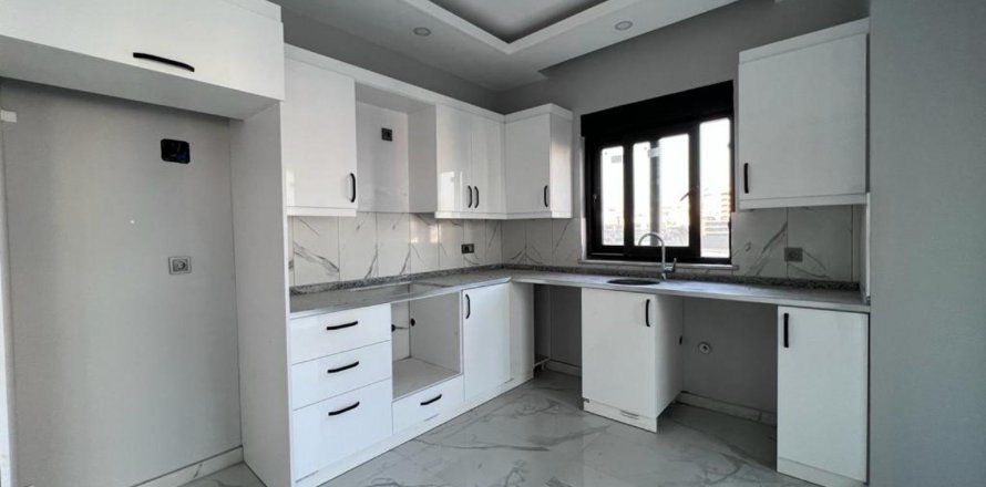 Daire  1+1  Alanya, Antalya, Türkiye №181425