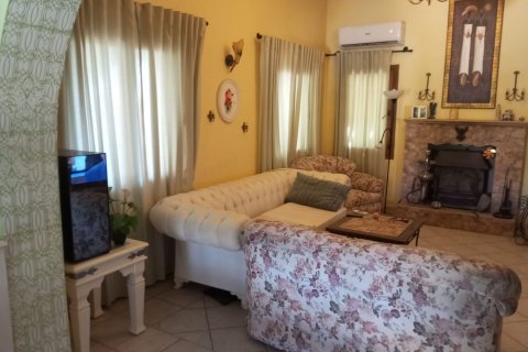 Villa  i Alsancak, Girne,  Nr. 210987