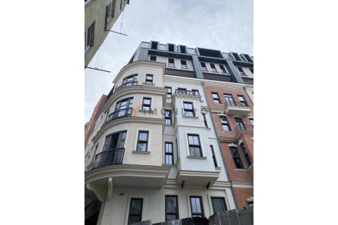 Продажа квартиры  в Бейоглу, Стамбуле, Турция 2+1, 110м2, №177864 – фото 2