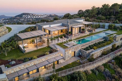 6+2 Villa  i Bodrum, Mugla, Tyrkiet Nr. 177007