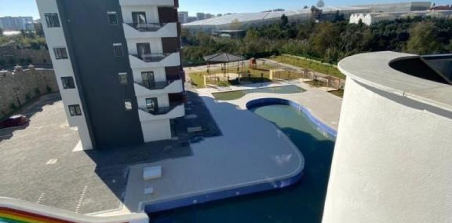 Apartment  in Mahmutlar, Antalya, Turkey No. 166300