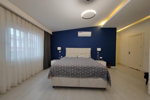 Продажа квартиры в Оба, Анталье, Турция 5 комн., 240м2, №166303 – фото 16
