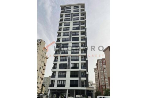 3+1 Apartment in Kadikoy, Istanbul, Turkey No. 165132