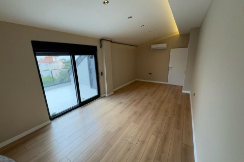 آپارتمان در Antalya ، ترکیه 5 خوابه ، 305 متر مربع. شماره 165587 - 21