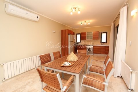 4+1 Villa  i Bodrum, Mugla, Turkiet Nr. 178484 - 7