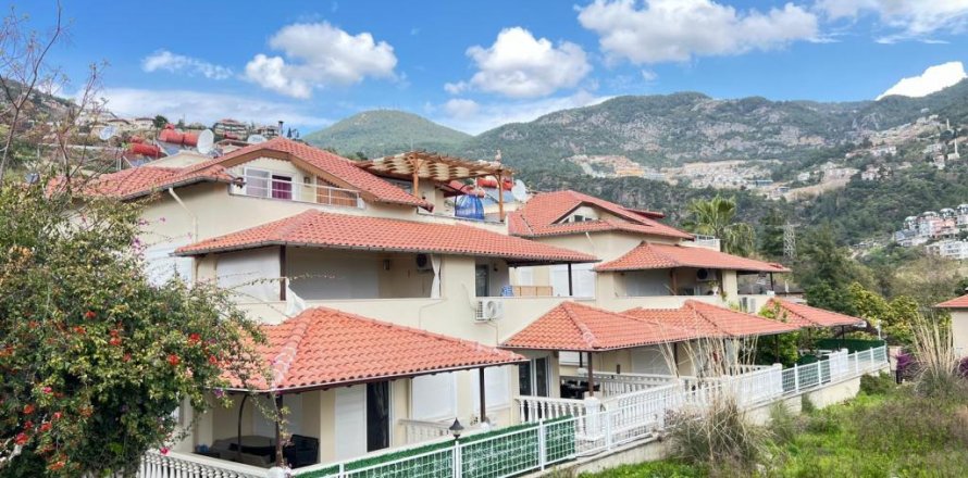 Villa   Alanya, Antalya, Türkiye №165510