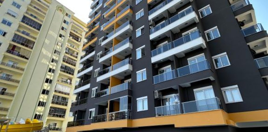 Apartment in Mahmutlar, Antalya, Turkey No. 166482