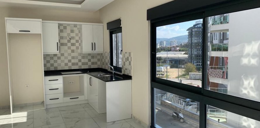 Daire  1+1  Alanya, Antalya, Türkiye №181474