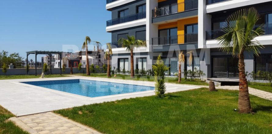 Lejlighed i Altintash, Antalya, Tyrkiet Nr. 211248