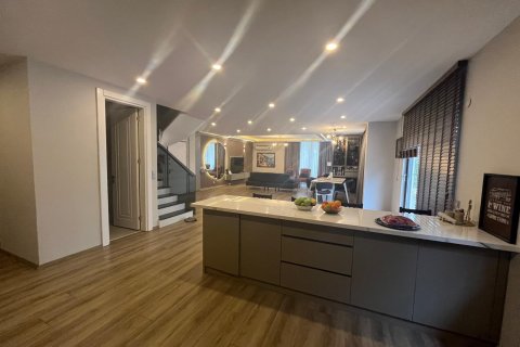 Apartment for sale  in Alanya, Antalya, Turkey, 210m2, No. 189063 – photo 7