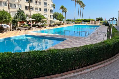 Apartment for sale  in Mersin, Turkey, 3 bedrooms, 250m2, No. 206623 – photo 11