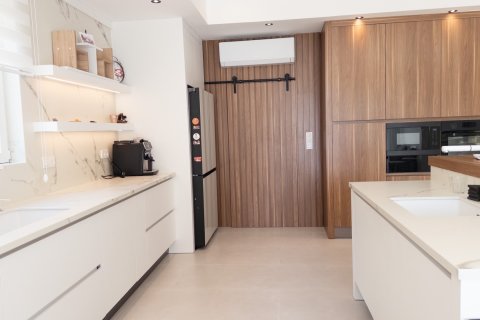 Продажа виллы  в Анталье, Турция 6 комн., 680м2, №188659 – фото 26