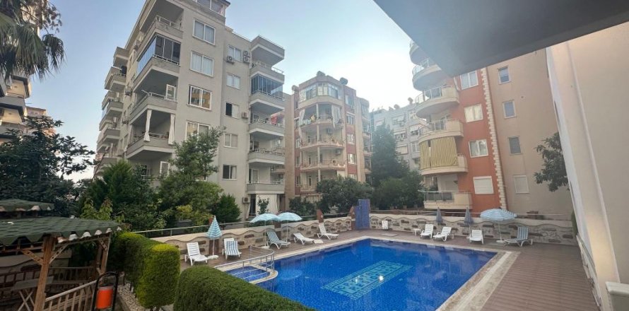 Apartment in Mahmutlar, Antalya, Turkey No. 165670
