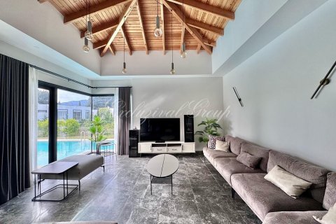 5+2 Villa  i Bodrum, Mugla, Tyrkiet Nr. 191584 - 7