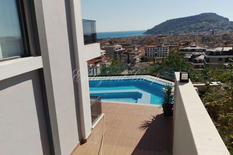 2+1 Lägenhet i Alanya, Antalya, Turkiet Nr. 191428 - 12