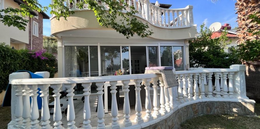 Villa i Alanya, Antalya, Tyrkia Nr. 163472