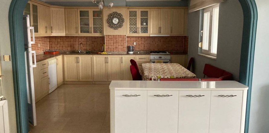 Daire  3+1  Alanya, Antalya, Türkiye №187499