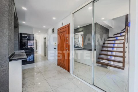 Penthouse for sale  in Konyaalti, Antalya, Turkey, 180m2, No. 211360 – photo 7