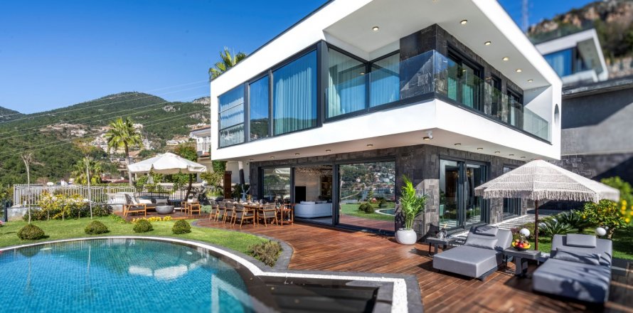 3+1 Villa i Alanya, Antalya, Tyrkia Nr. 159216