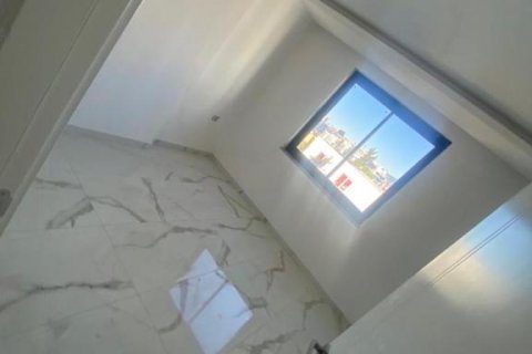 آپارتمان در Mahmutlar ، ترکیه 70 متر مربع. شماره 165825 - 2