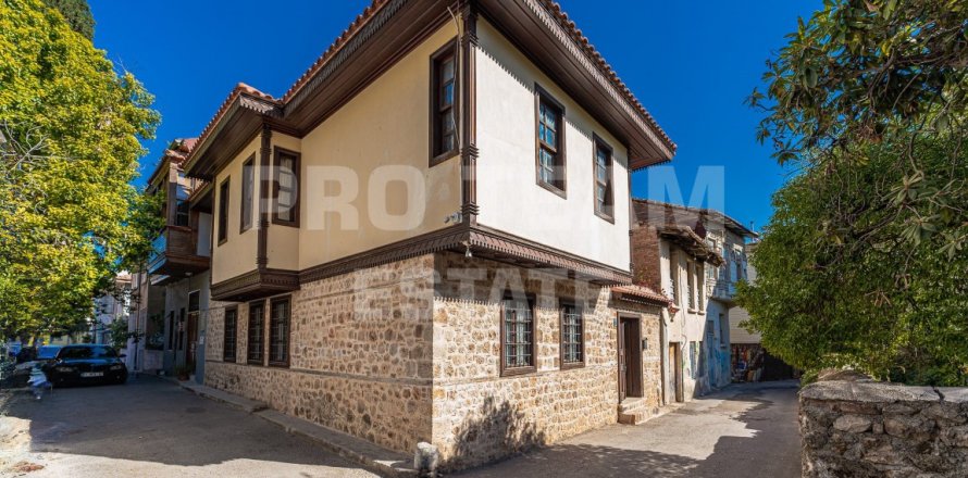 Villa  in Muratpasa, Antalya, Turkey No. 177185
