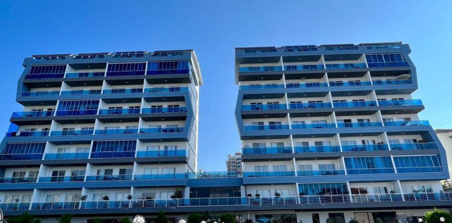 Apartment in Mahmutlar, Antalya, Turkey No. 193999