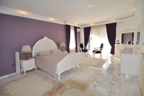 Villa for sale  in Alanya, Antalya, Turkey, 320m2, No. 162392 – photo 6